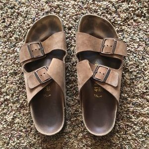 Brown/tan Arizona Birkenstock sandal